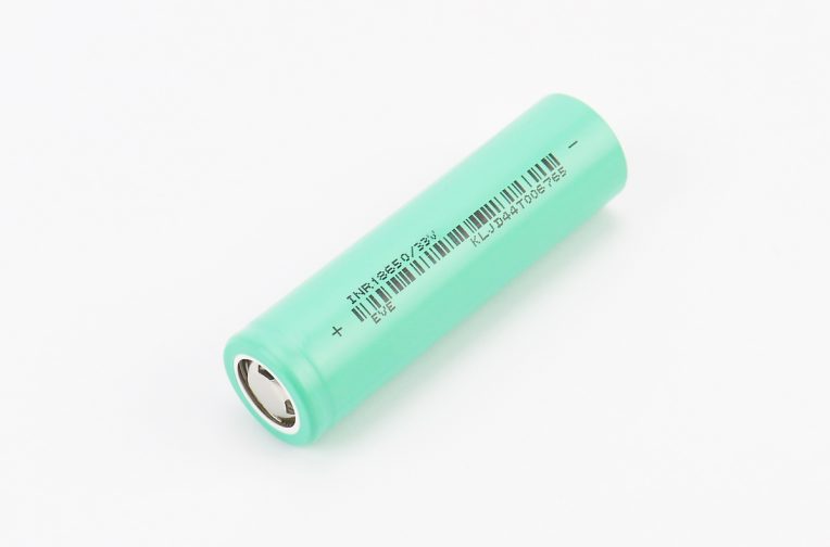 Акумулятор 3,6V 3200mAh 18650 3C Li-ion (L65*D18mm)