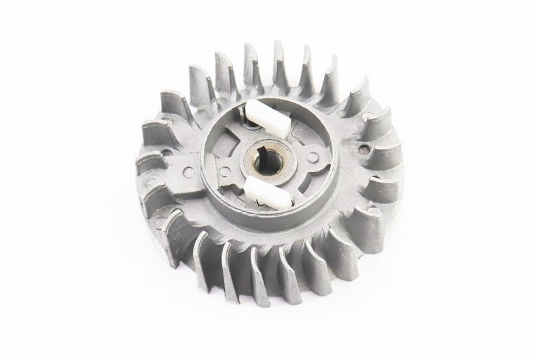 Ротор магнето + “собачка (пластик)” 4500/5200