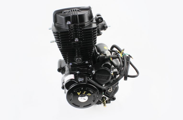 Двигатель мотоциклетный в сборе CG-250cc Viper-ZUBR (вторичный вал длинный – под реверс)