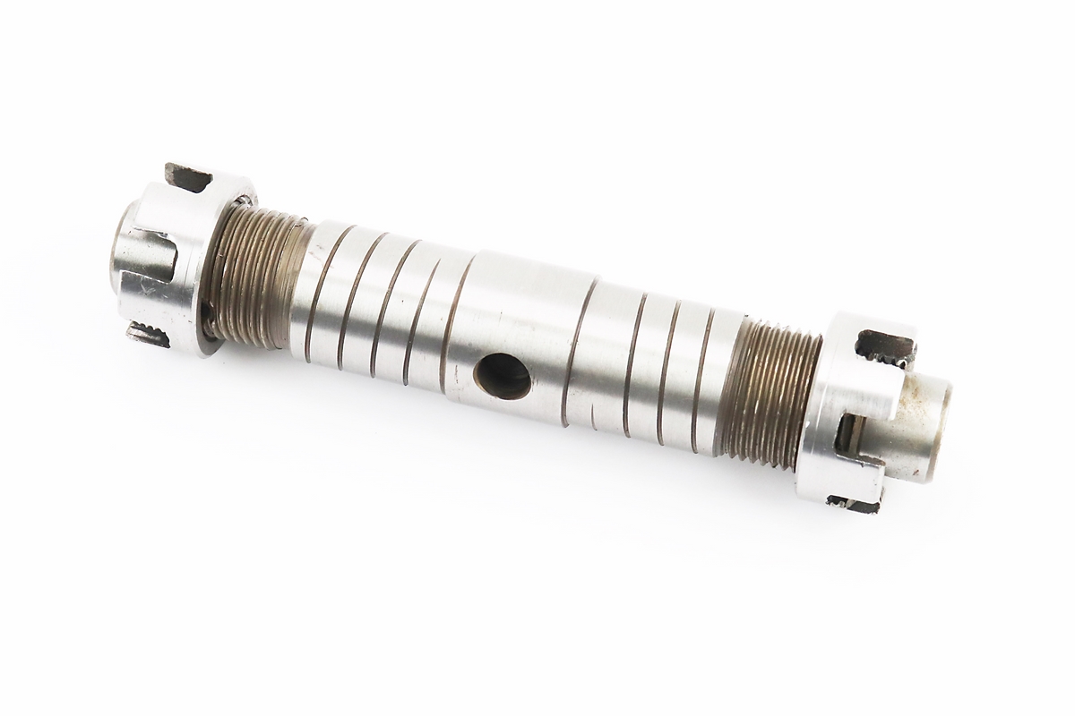 Вал КПП дифференциала L-160mm, М27 + гайки-2шт, ZUBR Z-250