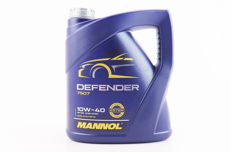 Олива 4T 10W-40 – напівсинтетична універсальна “7507 DEFENDER”, 4L