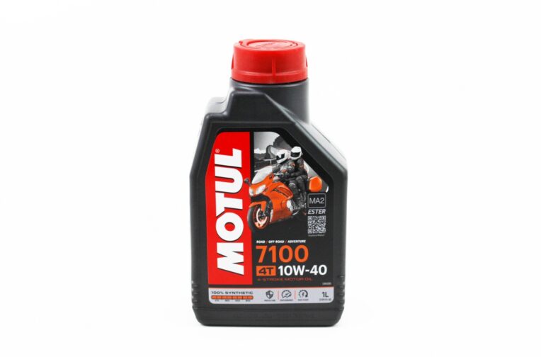 Олива 4T 10W-40 – синтетична мотоциклетна “7100 SYNTHETIC 100%”, 1L