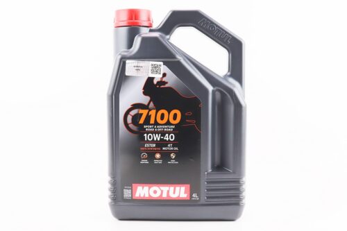 Масло 4T 10W-40 - синтетическое мотоциклетное "7100 SYNTHETIC 100%", 4L