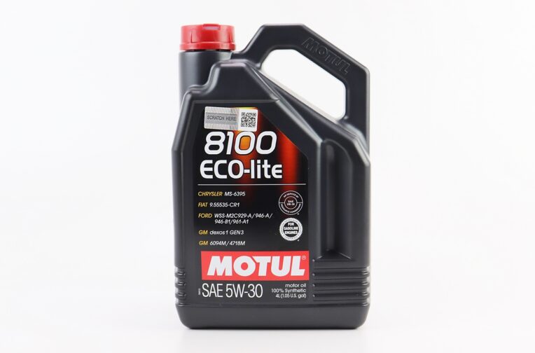 Олива 4T 5W-30 – синтетична універсальна “8100 ECO-lite”, 4L