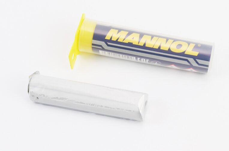 Холодне зварювання двокомпонентне “EPOXIDKITT”, 56g