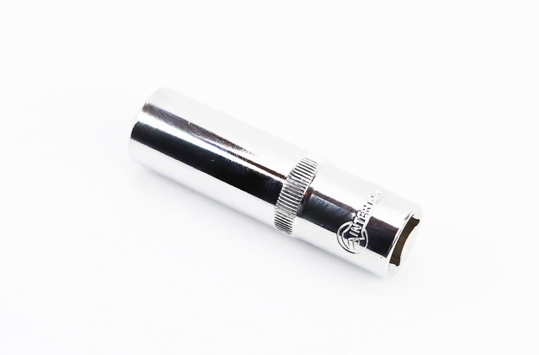 Головка торцева 6-гранна подовжена 1/2″ 15х78мм CrV ET-0115