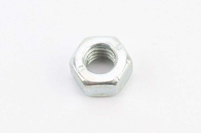 Гайка М6×1 6 цб DIN934