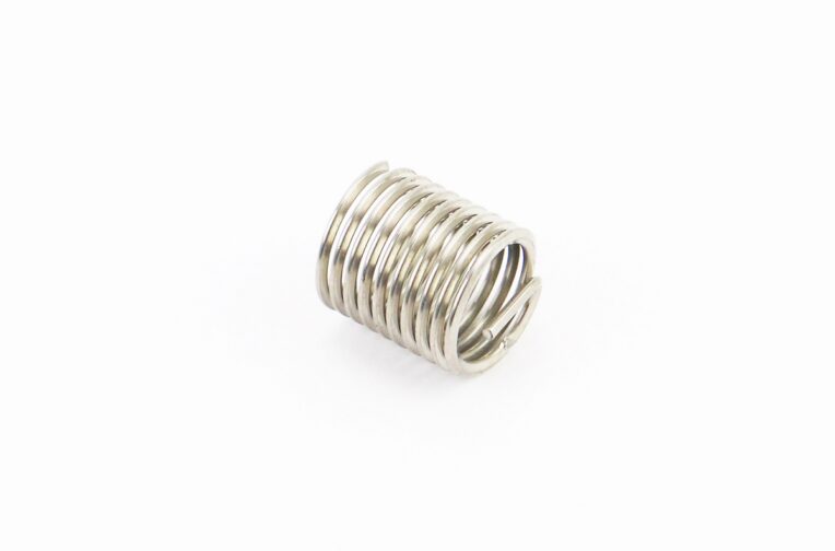 Резьбовая вставка пружинная M8x1 L-1,5D DIN8140