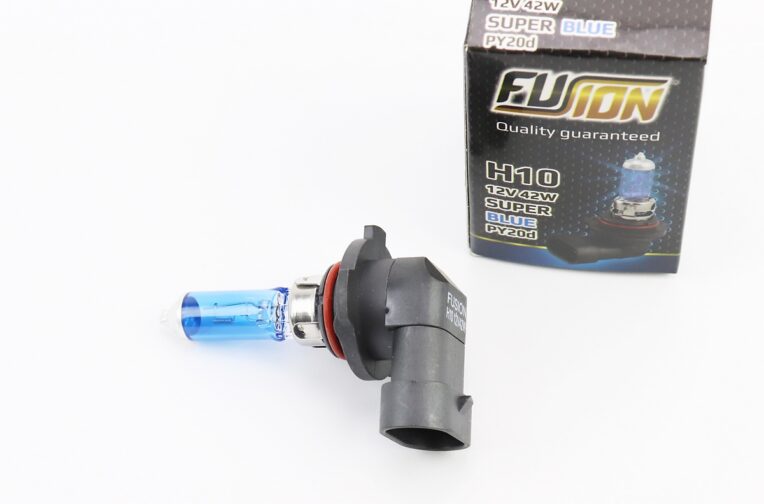 Лампа фары галоген H10 12V 42W Super White