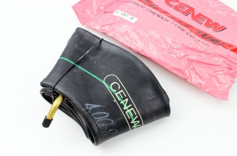 Камера 8″ 4,00 з кривим ніпелем