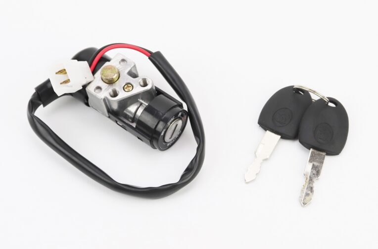 Замок зажигания Honda TACT AF16 (2 контакта)