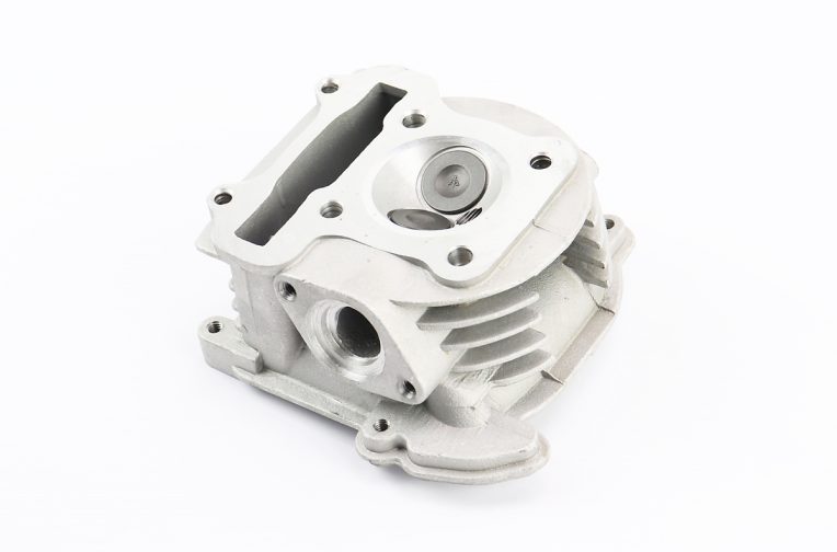 Головка цилиндра + клапана в сборе 50мм-100cc