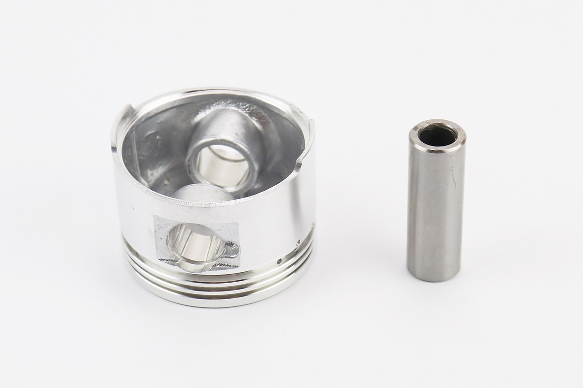 Поршень к-кт 80cc 47мм + 0,25 (палець 13мм) - Зображення 2