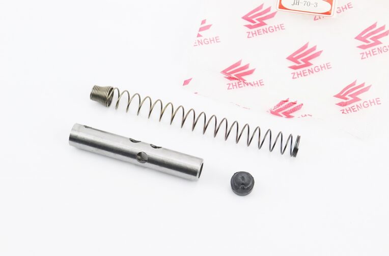 Натягувач ланцюга розподільного валу (втулка + пружина)