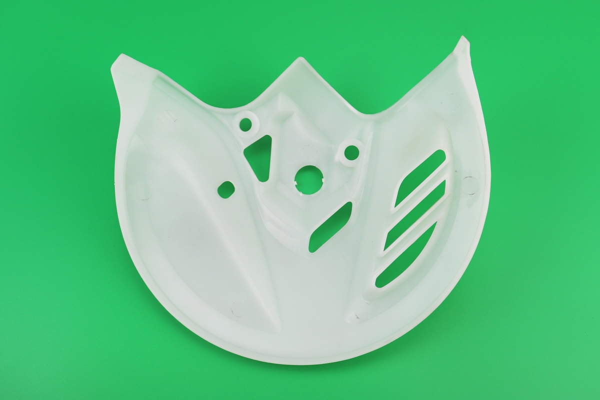 Terra-X 250 (2015) пластик - защита переднего тормозного диска — изображение 2