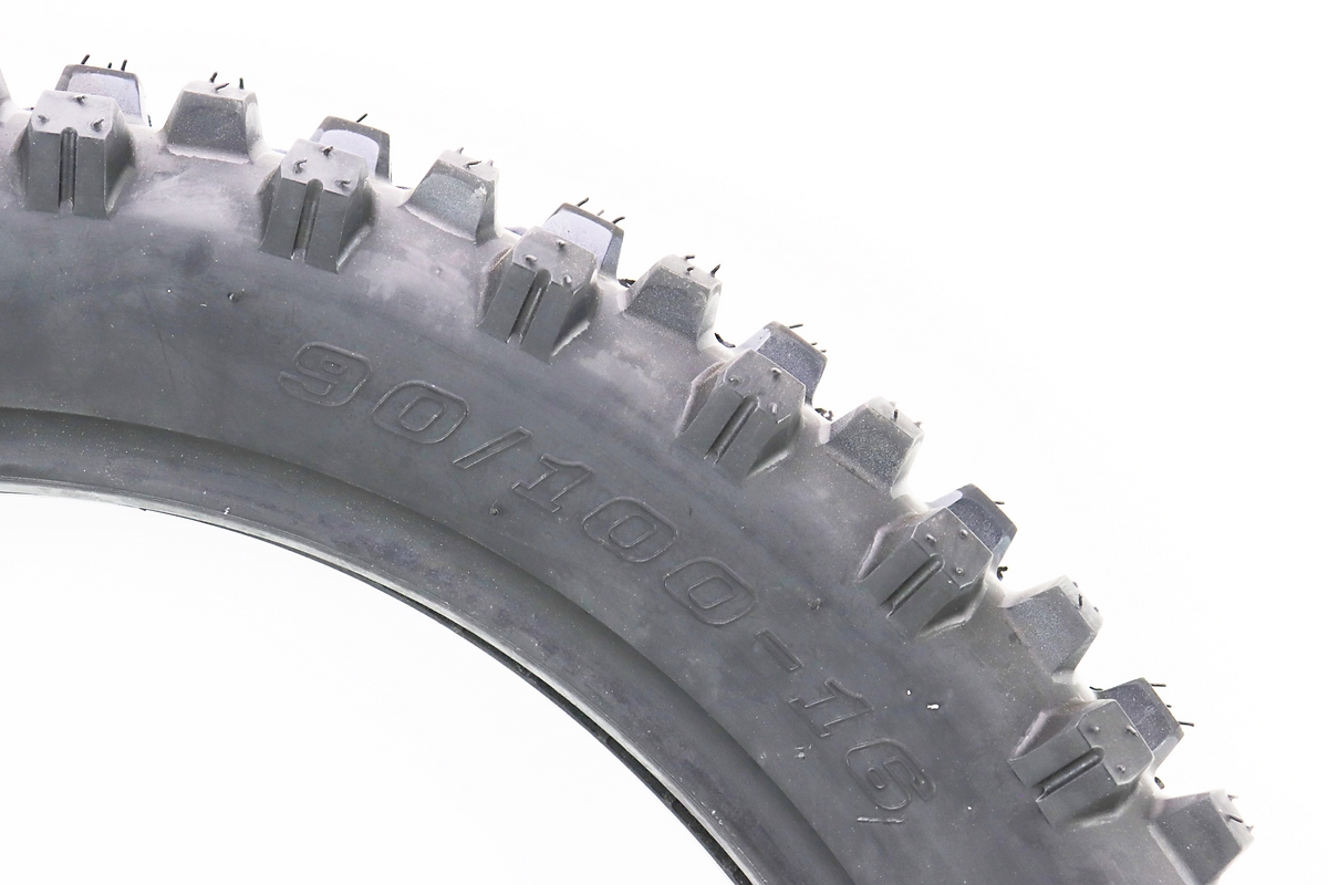 Шина 90/100-16 шипованная CROSS SV-0805 — изображение 2