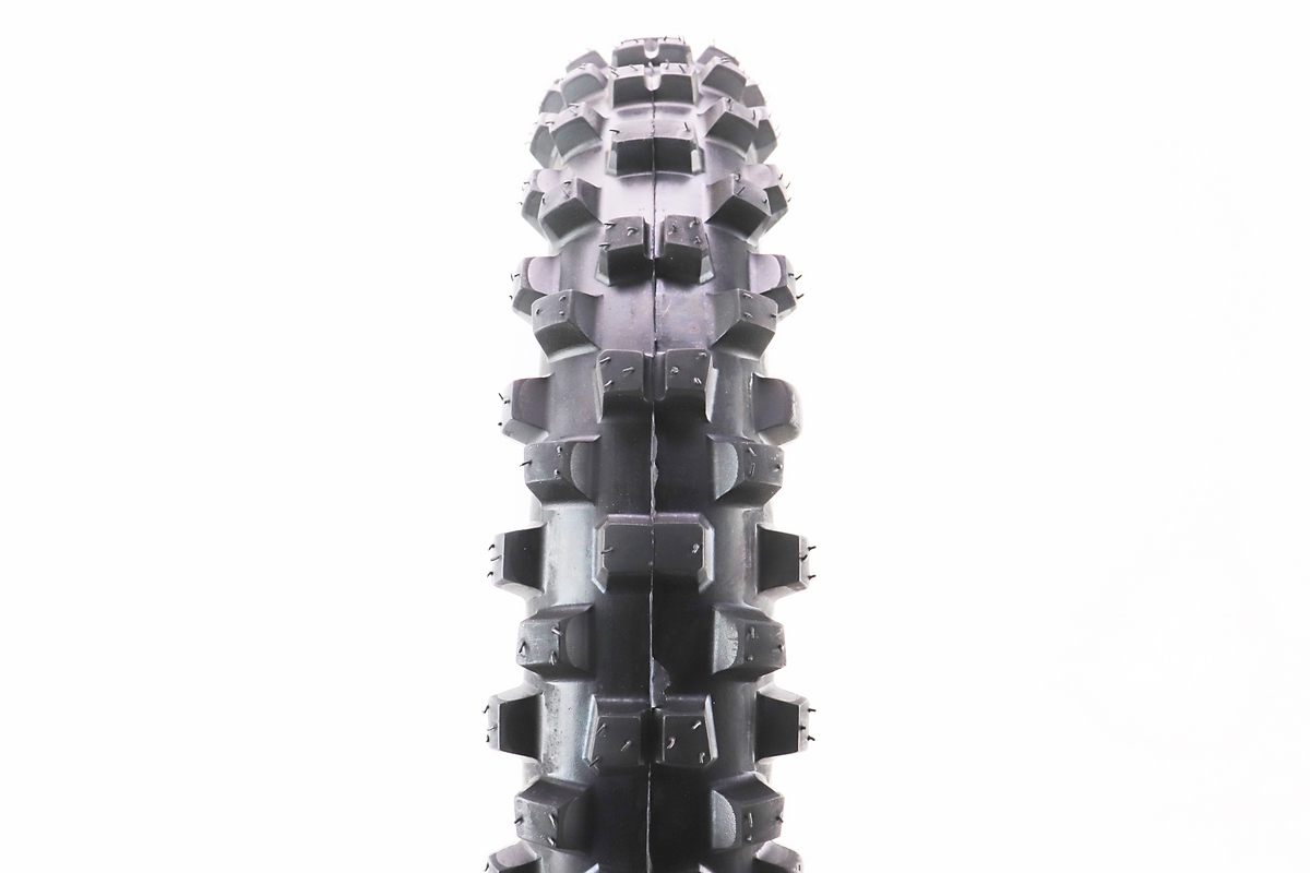 Шина 90/100-16 шипованная CROSS SV-0805 — изображение 4