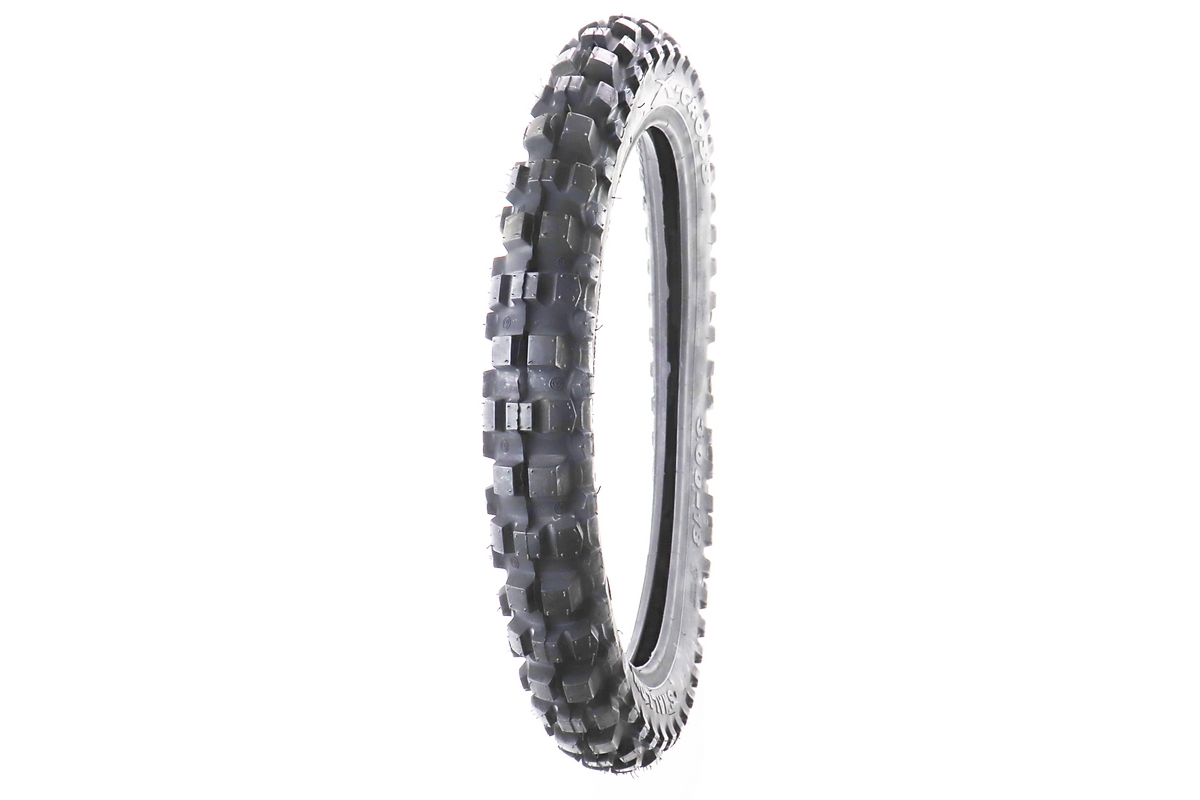 Шина 3,00-18 шипована X-CROSS SB-111