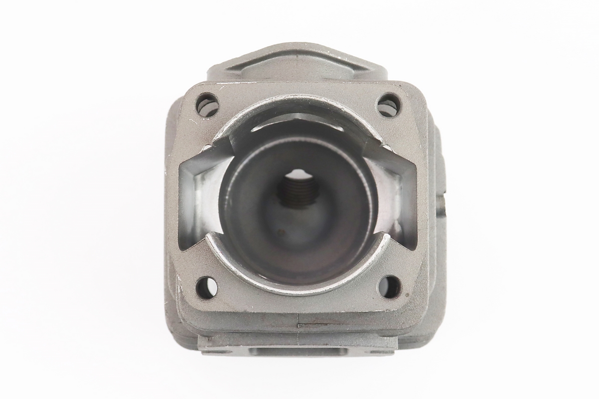 Цилиндр к-кт (цпг) 5800 58сс-45,20mm (палец 11mm) "черный"+свеча+герметик, металлическая коробка — изображение 3