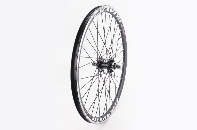 Колесо 24″ переднє Disk-brake, обід алюмінієвий, втулка 14Gx36H, кріпл. гайка, “GRAVITY” (можл. подряпини)