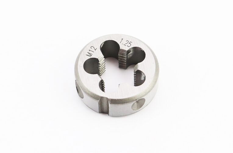 Плашка для нарезания резьбы M12х1,25мм 9xC DIN233 15-0124