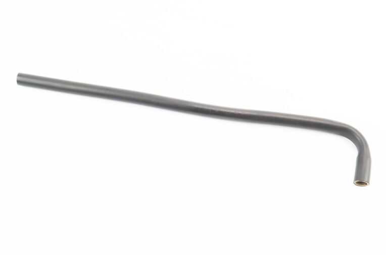 Патрубок системи охолодження г-подібний (зовнішн. 13мм, внутр. 9мм) 390мм