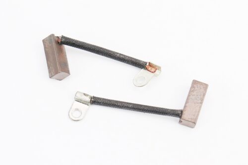 Щетки генератора к-кт 2шт 6V