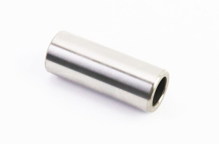 Палец поршня d-12х31mm Карпаты