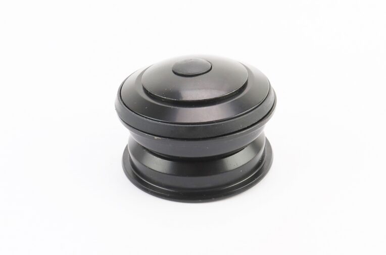 Рулевые чашки 1-1/8″ (44/28,6×44/30) безрезьбовой вилки, полуинтегрированные, чёрные E9