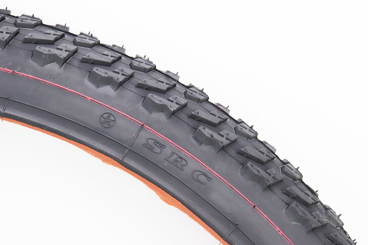 Шина 24"x1,95 (54-507) шипованная с красной полосой SV210 — изображение 3
