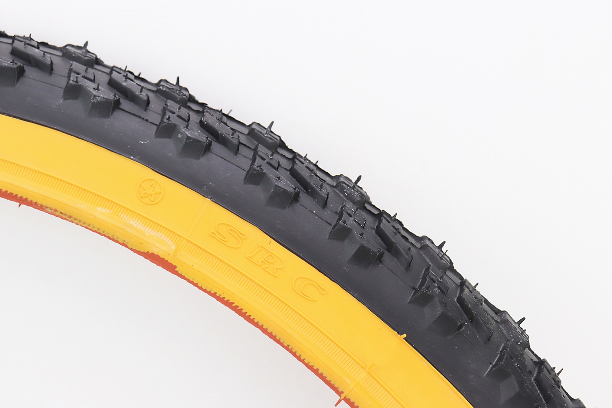 Шина 24"x1,95 (54-507) шипованная (оранжевый борт) SV210 — изображение 3