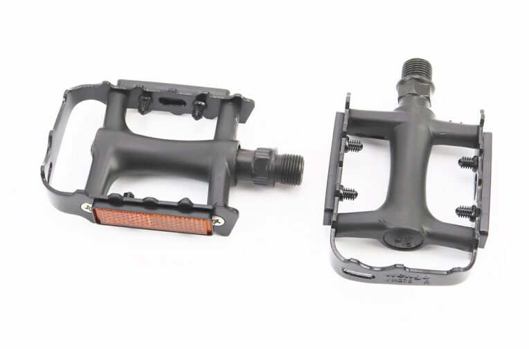 Педалі MTB 9/16″ (101x70x24mm) пластико-алюмінієві, чорні VM273DU
