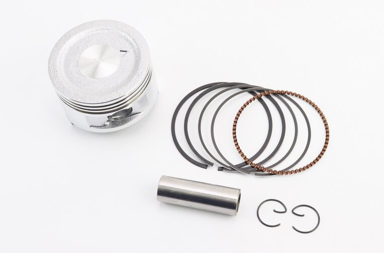 Поршень к-кт 170F 70mm +0,25, (H-49mm, палец 18mm)