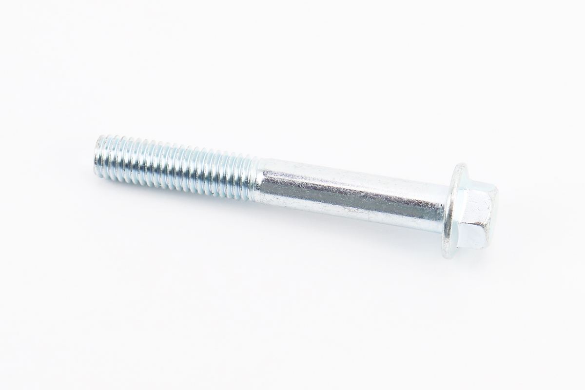 Болт крепления головки цилиндра М8х60 168F/170F