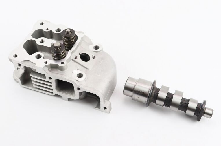 Головка 178F Витязь/Кама в сборе +распредвал