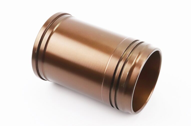 Гильза цилиндра R190N (H-160mm, Dпоршня-90mm, Dвенца-108,75mm, Dверх.пояс-104,75mm, Dниж.пояс-103mm), желтая, с насечкой