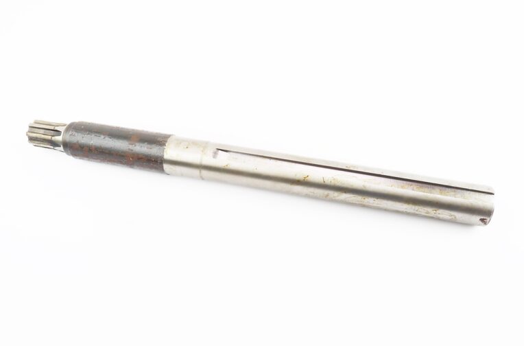 Полуось 8 шлицов, L-600mm, D-49mm Тип 1