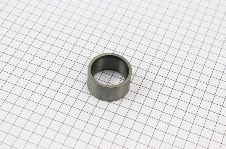 Втулка розпірна велика d-33,5mm, D-42mm, L-22,5mm Foton 244, Jinma 244/264 (250.37.134)