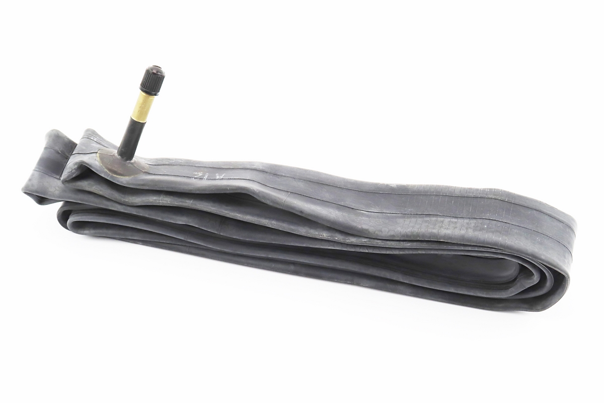 Камера 28" 700x45С з ніпелем (Schrader AV-48)