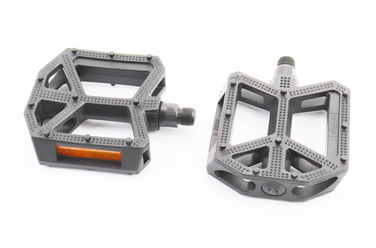 Педалі BMX 9/16″ (109x96x30mm) пластикові, чорні B289DU
