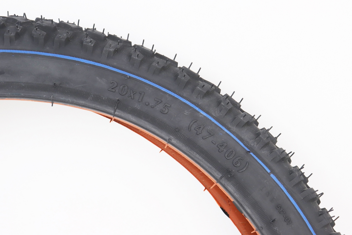 Шина 20"х1,75 (47-406) шипована D517 - Зображення 2