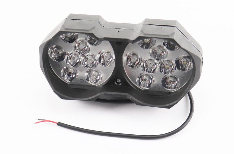 Фара подвійна додаткова світлодіодна вологозахисна – 18 LED, (146*62mm) з кріпленням, тип 2