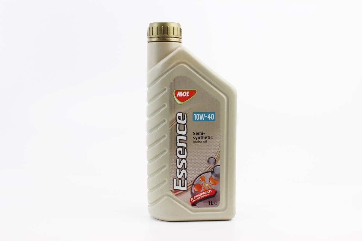 Олива 4T 10W-40 - напівсинтетична універсальна "Essence", 1L