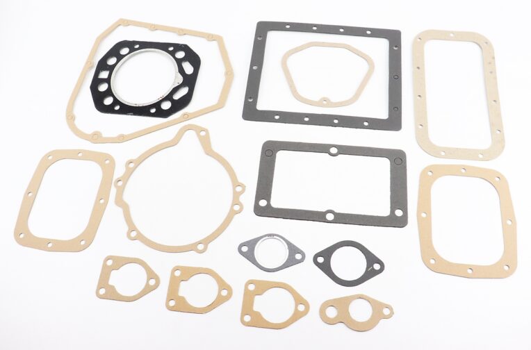Прокладки двигуна R195NM-95mm, к-кт 15 деталей під кришку 9отв.