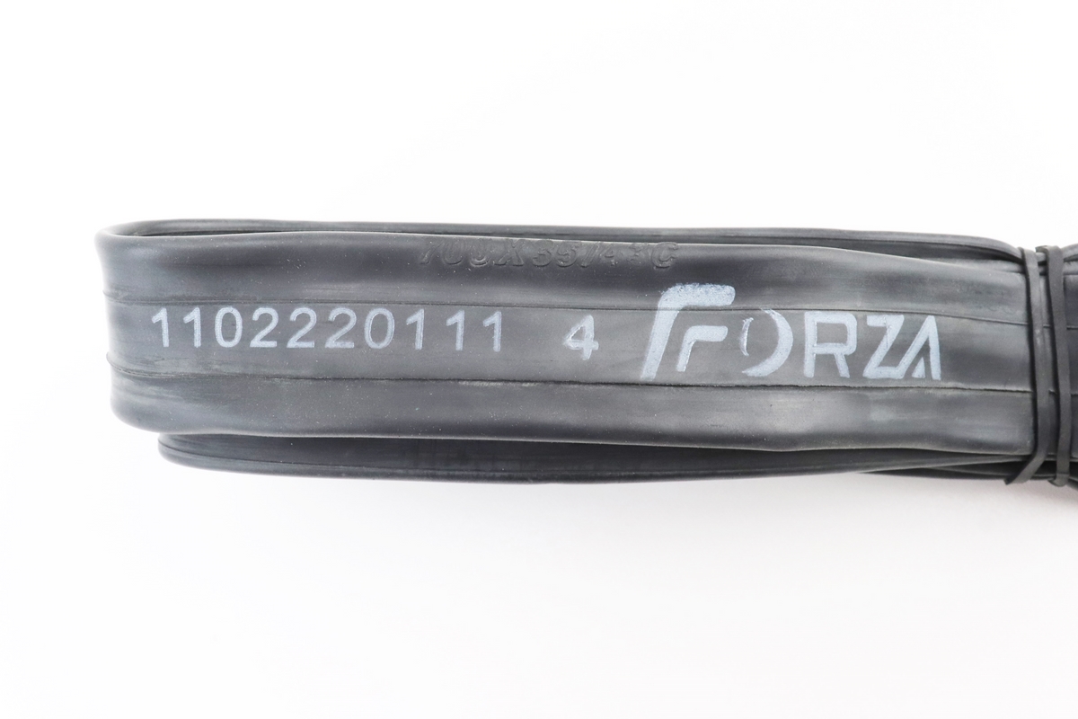 Камера 28" 700x35/43C з ніпелем (Schrader AV-48) - Зображення 2