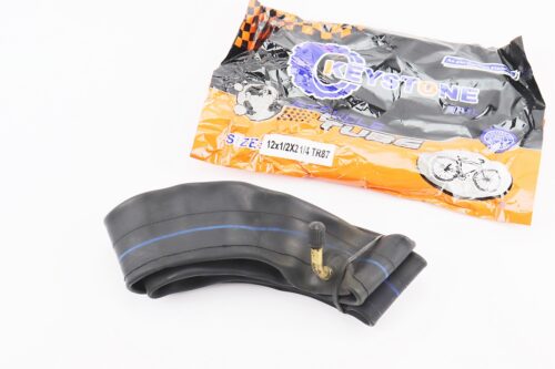 Камера 12"х1/2х2 1/4 с кривым ниппелем (Schrader AV)
