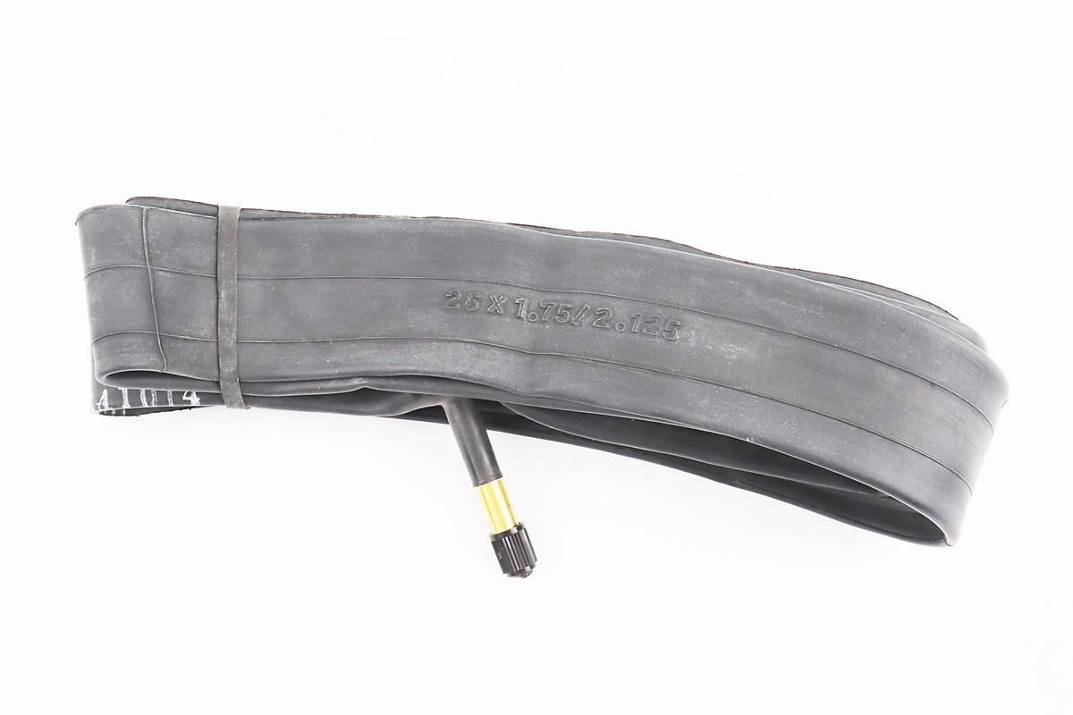 Камера 26"х1,75/2,125 с ниппелем (Schrader AV-48) — изображение 2