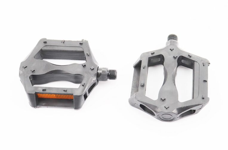 Педалі MTB 9/16″ (100x90x20mm) пластикові, чорні (без підшипників)