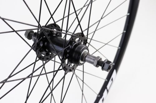Колесо 27,5" заднее Disk-brake, обод и втулка 14Gx36H алюминиевые, под вольнобег, крепл. гайка, "GRAVITY" — изображение 3