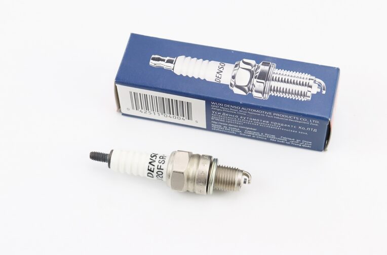 Свеча 4Т U20FSRU с резистором – M10 L12 – JH/GY6